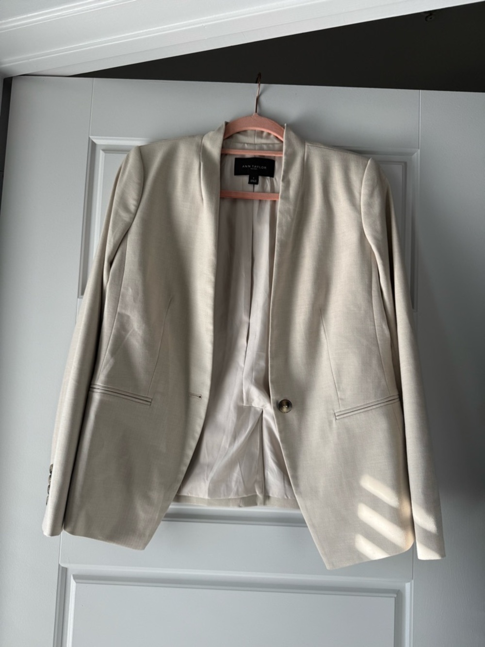 Ann Taylor Women's Cream Open-Front Blazer